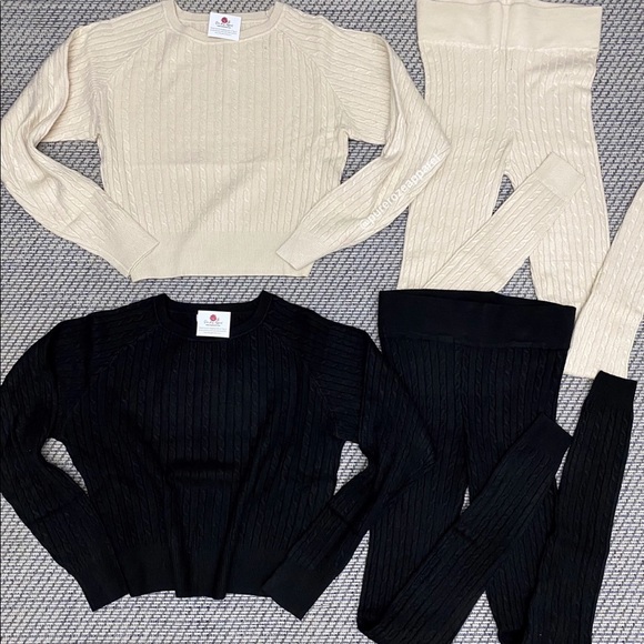 Legging bundle two sets only - Picture 4 of 5